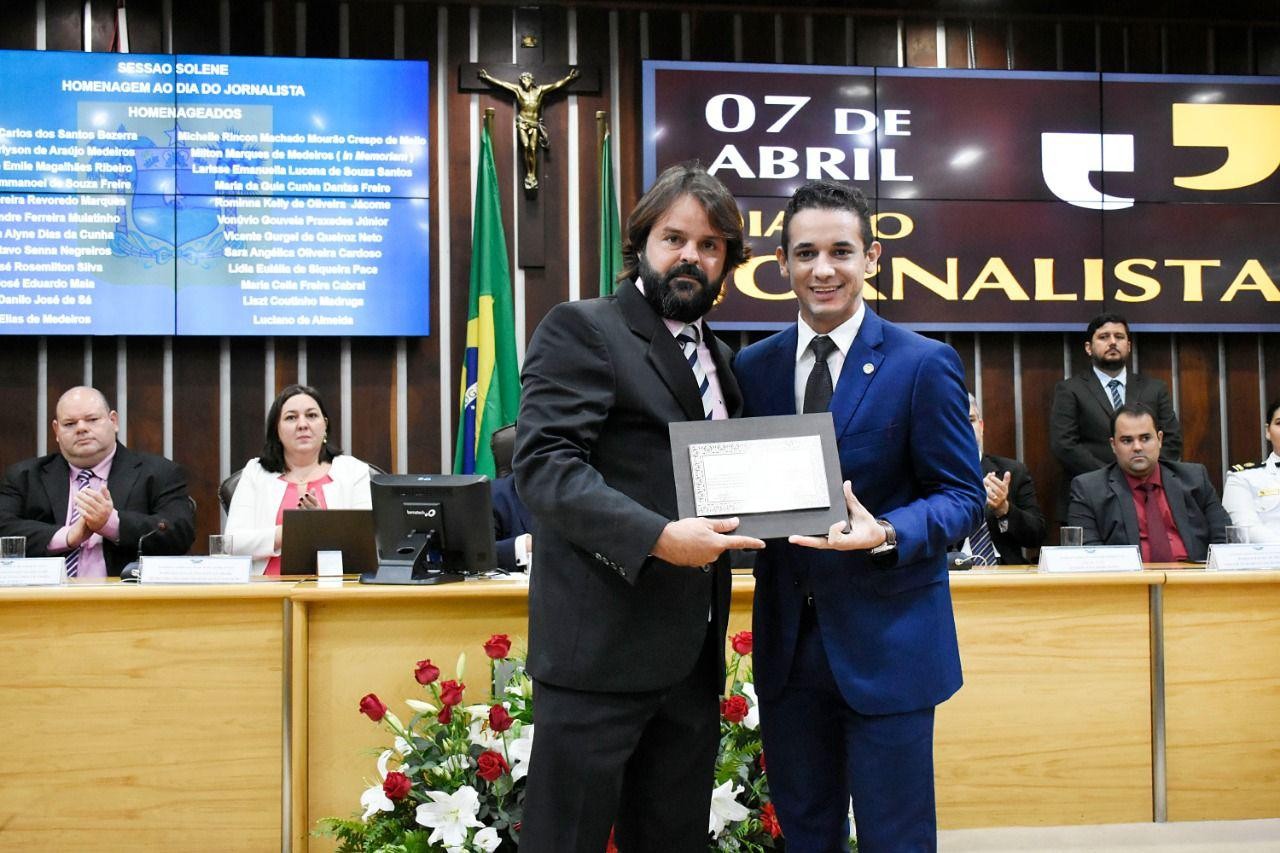 Homenagem a Milton Marques de Medeiros