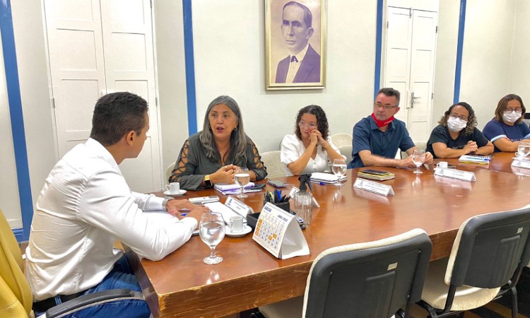 Prefeito e Sindiserpum seguem em diálogo sobre avanços para a categoria